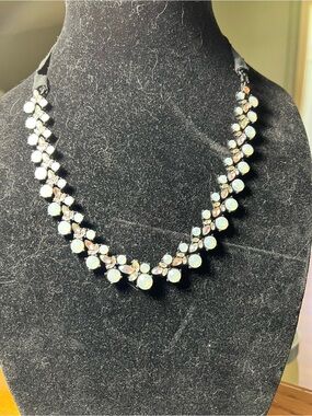 J Crew frosted crystal ribbon statement necklace clusters of opalescent crystals